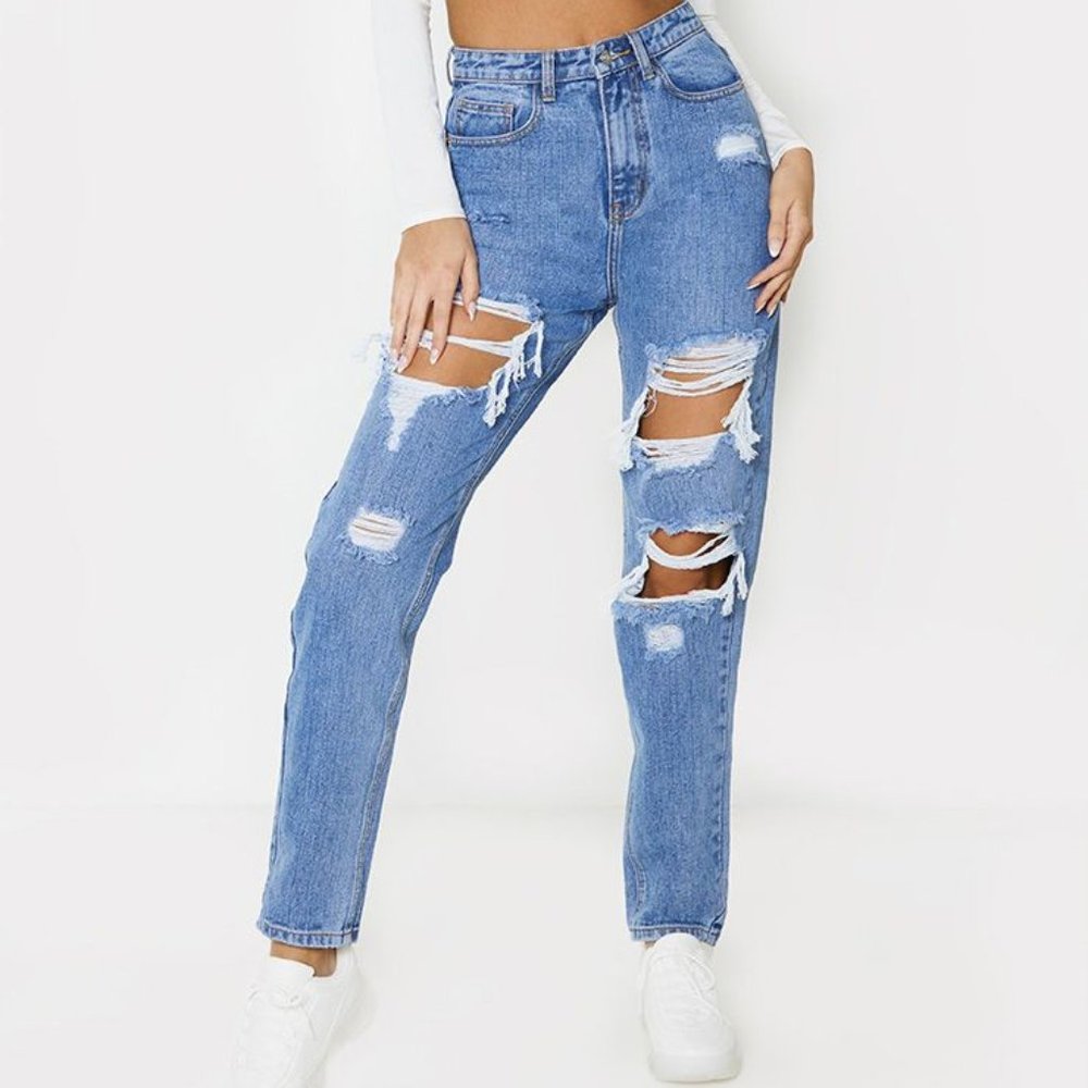 PrettyLittleThing Tall MidBlue Distressed Mom Jean